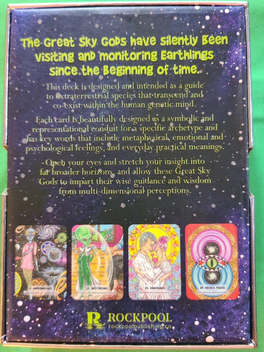 Tarot Cards Mystic Martian Oracle - Picture 2 of 11